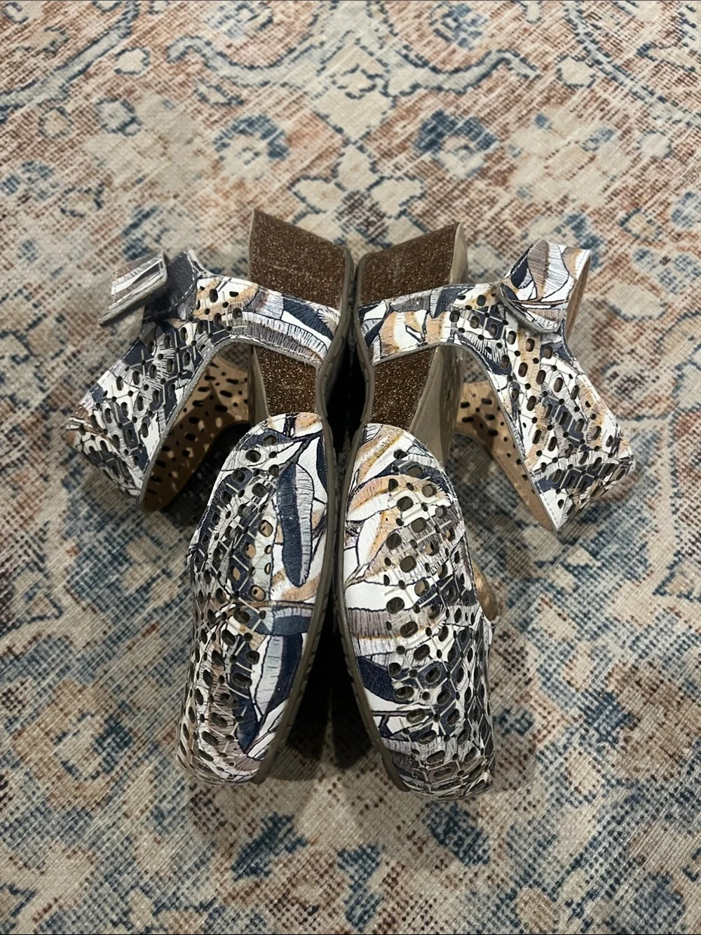 L ‘Artiste Snake-Print wedge Mary Jane lightweight comfort shoes size 35/5.5